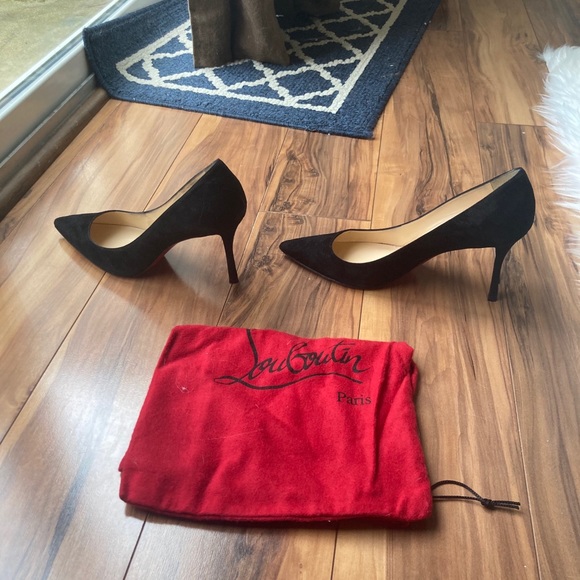 ❌SOLD❌Black Louboutin Heels - Picture 10 of 12